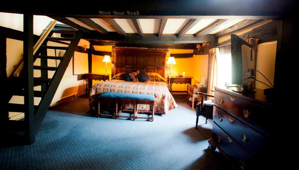 The Old Black Lion Hay-On-Wye Exterior foto