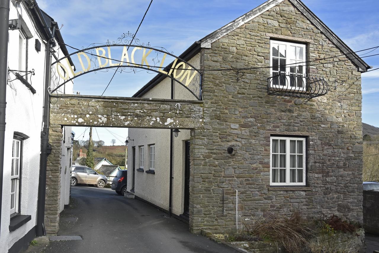 The Old Black Lion Hay-On-Wye Exterior foto